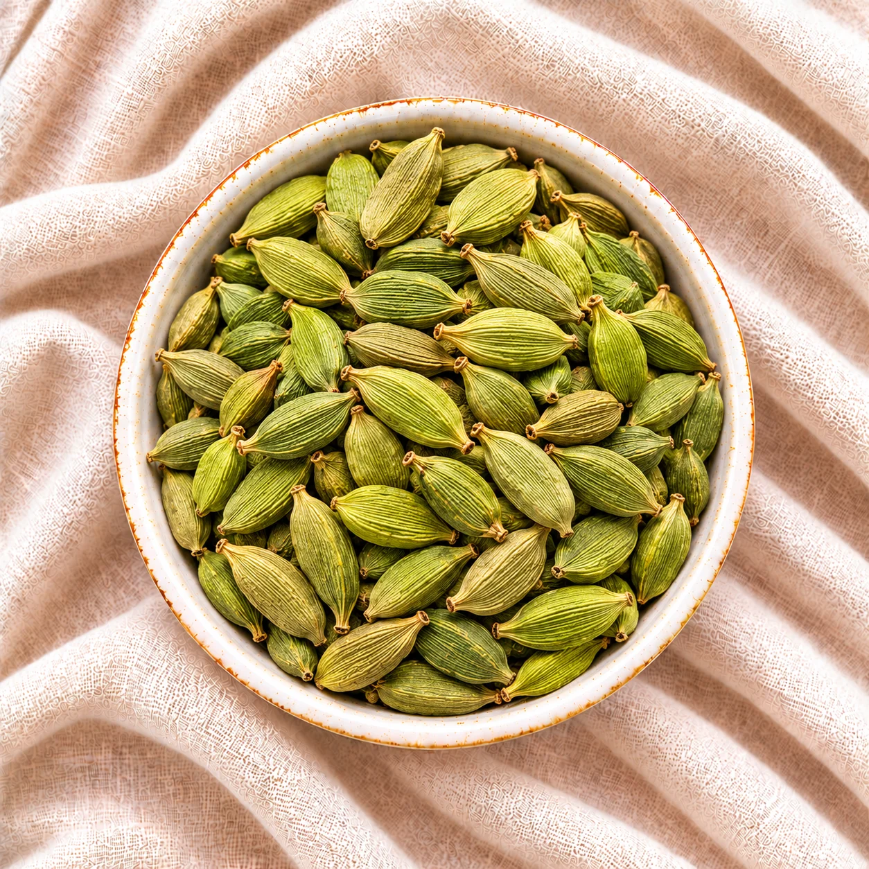 Dried Egyptian cardamom for export